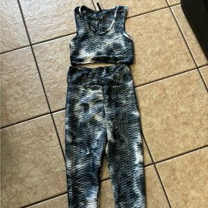 Chicoree workout top & bottom
